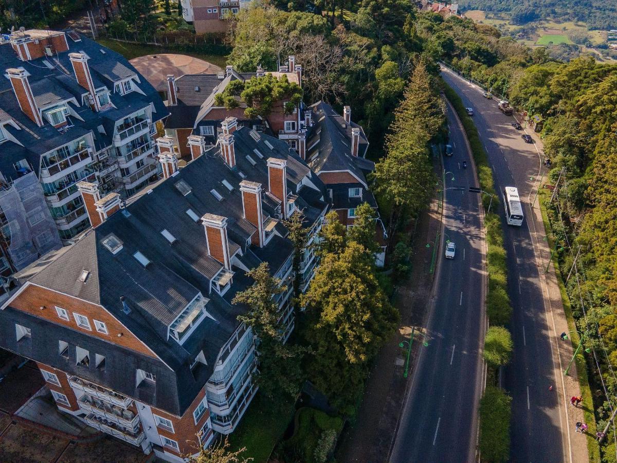 Home Gramado- 400 Metros Da Rua Coberta Exterior foto